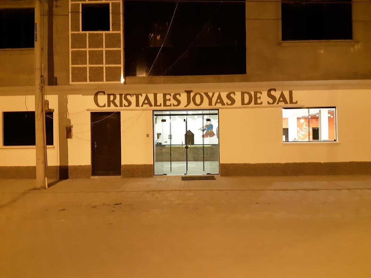 Hotel Cristales De Sal Уюни Екстериор снимка