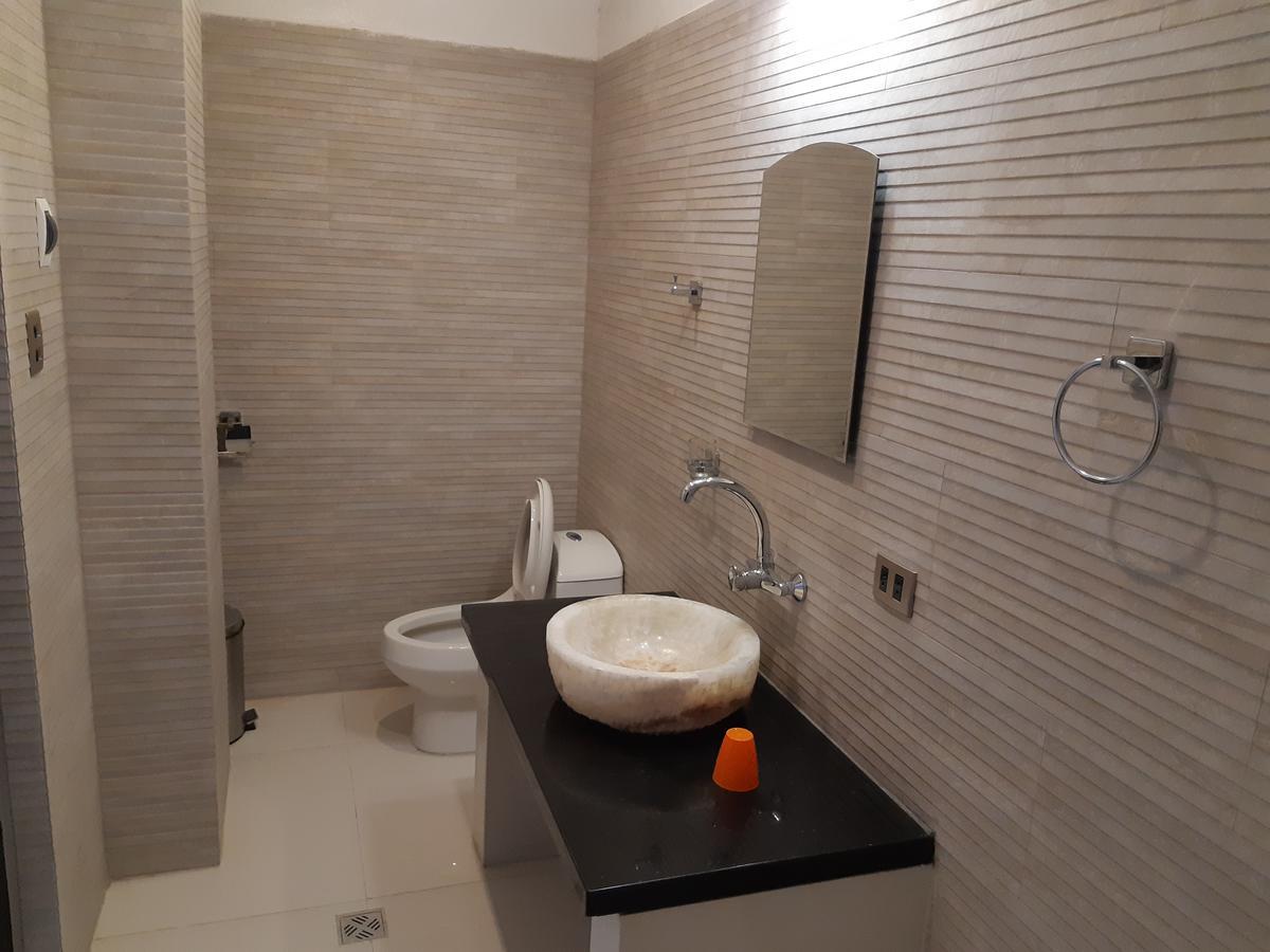 Hotel Cristales De Sal Уюни Екстериор снимка