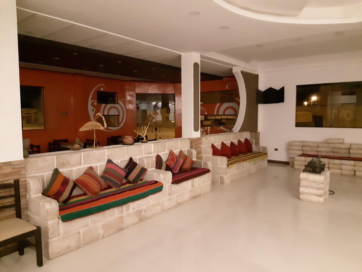 Hotel Cristales De Sal Уюни Екстериор снимка